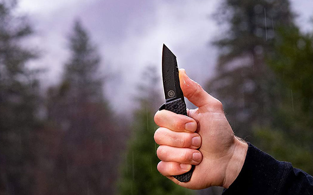 What is M390 Steel? knife Insight