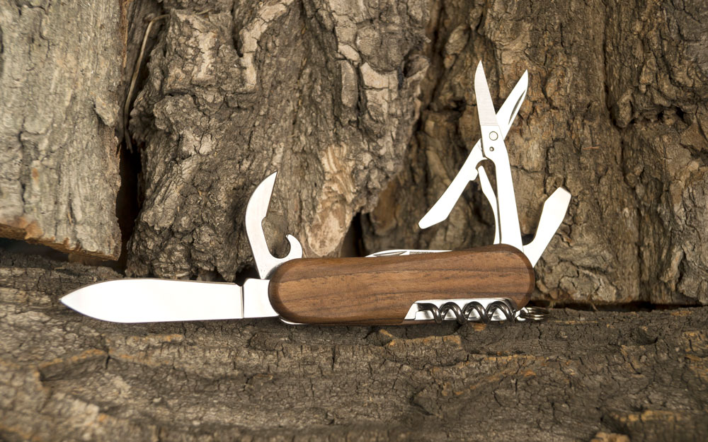 What Is 1065 Steel Knife Insight What Is 1065 Steel Knife Insight